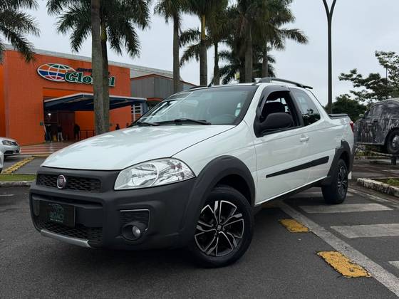 FIAT STRADA 1.4 MPI HARD WORKING CD 8V FLEX 3P MANUAL FIAT STRADA 1.4 MPI HARD WORKING CD 8V FLEX 3P MANUAL